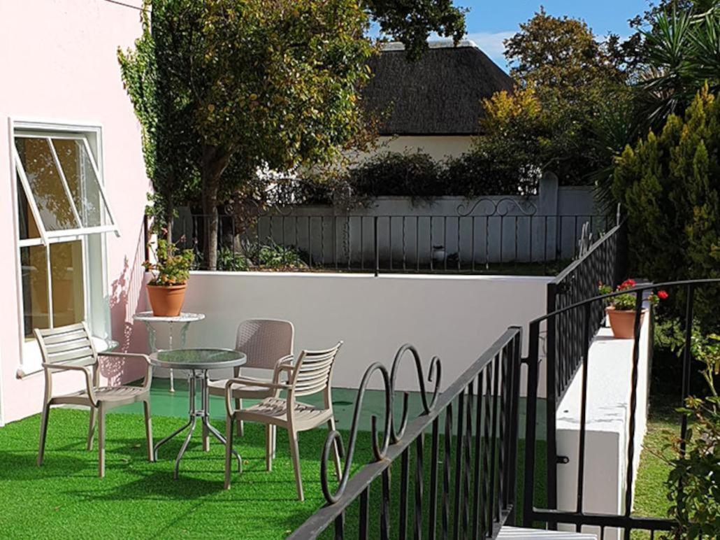 Auberge La Dauphine Guest House Franschhoek Exteriér fotografie
